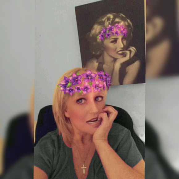 Meet your Posher, Tammie - Picture 2 of 2